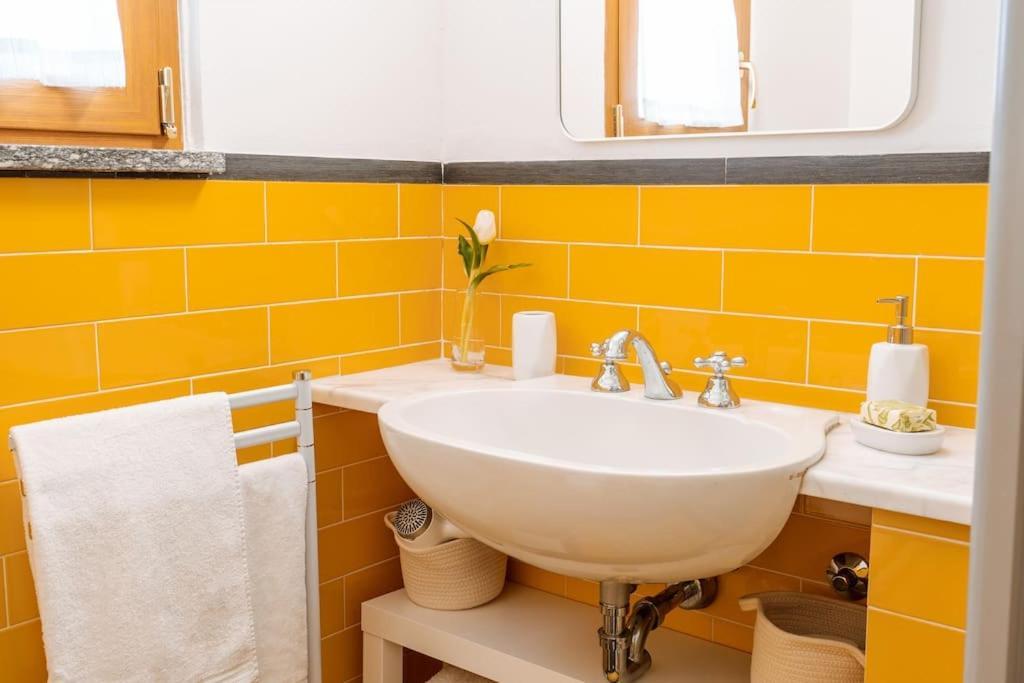 라스페치아 Piccapiana Sea View Attic Flat 아파트 외부 사진