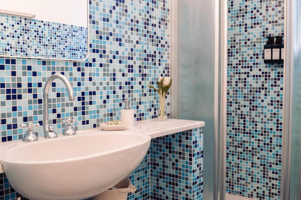 라스페치아 Piccapiana Sea View Attic Flat 아파트 외부 사진
